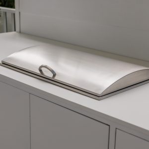 Infinity Teppanyaki 600 BBQ – Closed Curved Lid Hinging