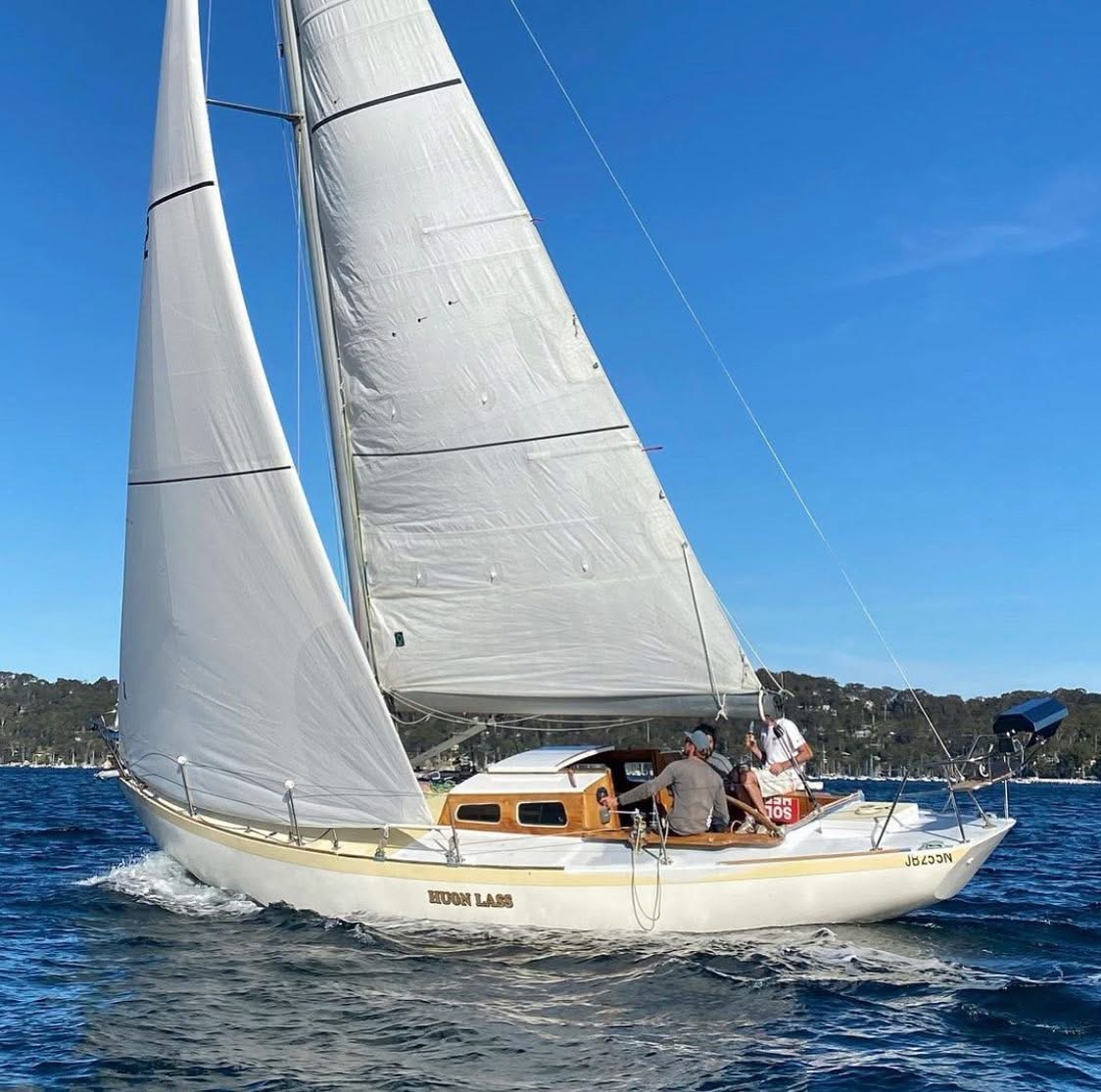 Sail Boat BBQ - Classic Gas Portable BBQ