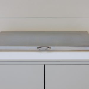 Infinity Teppanyaki 900 BBQ-Flat Lid Hinging-Lid Closed