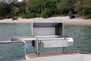 Classic Electric Built-In BBQ-Boat BBQ Mounted in Transom
