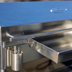 Classic Electric Portable BBQ-With Front Utensil Tray