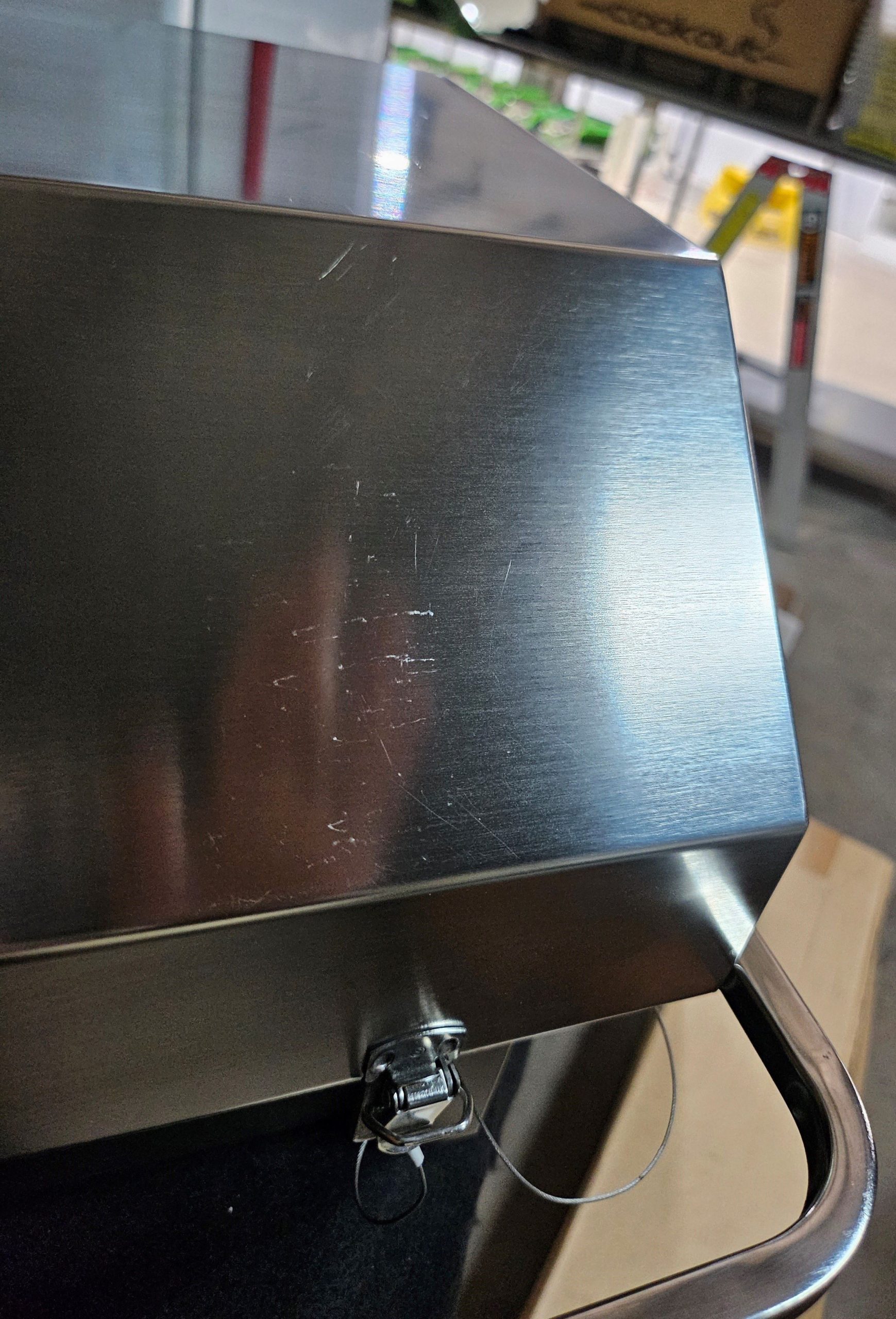 Refurbished Deluxe Gas Portable BBQ - Image 5