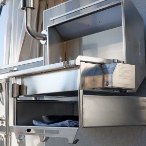 Sovereign Electric Portable BBQ - Mounted on Balcony Bracket